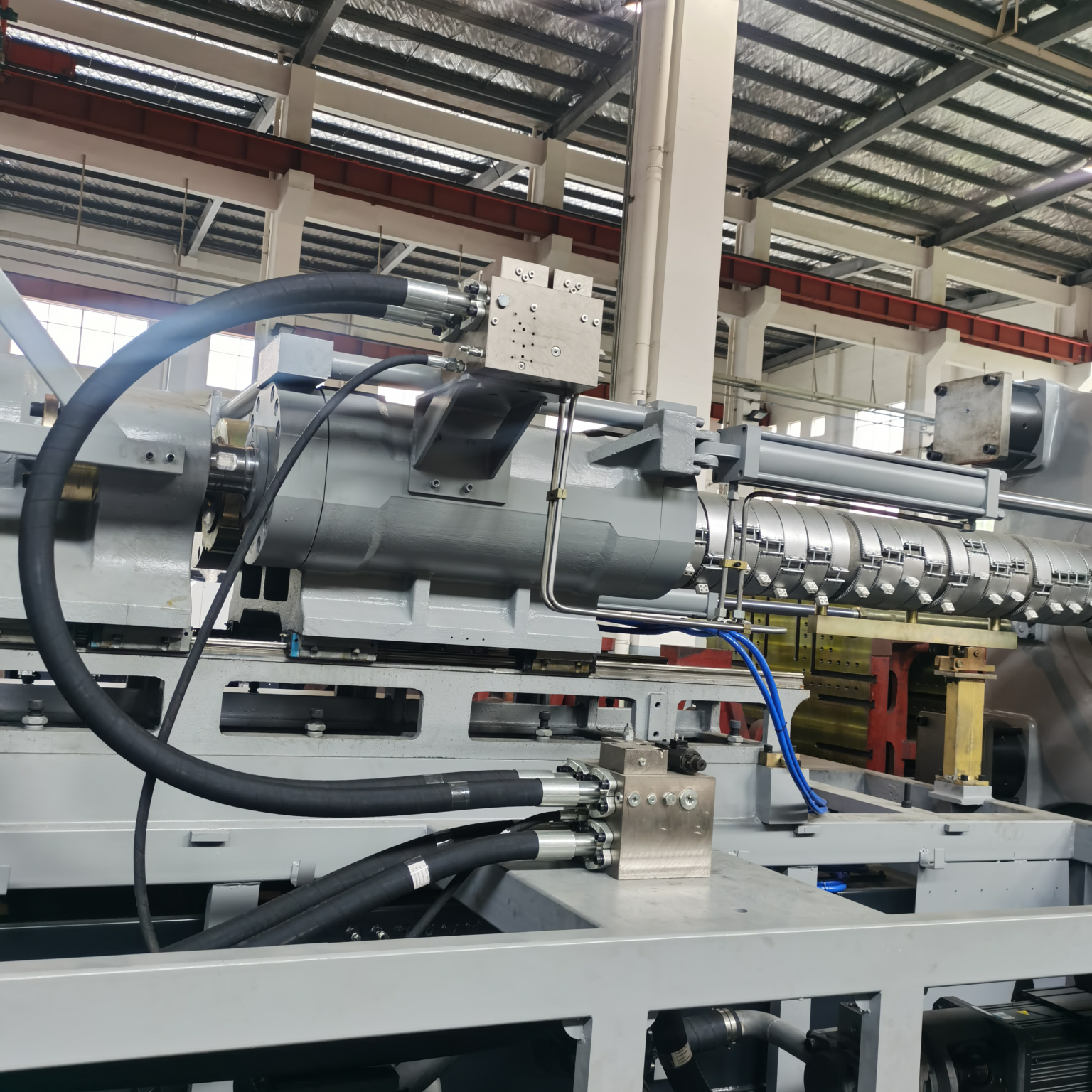 Hydraulic Core Injection Machine ZY420T Injection Molding Machine Hydraulic Manifold Series - Zhuoyi