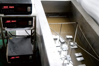 Ultrasonic cleaning