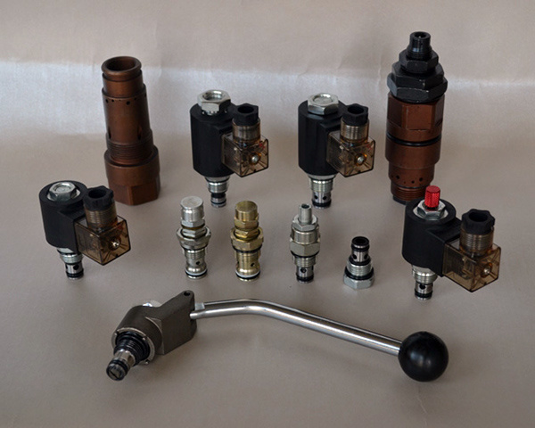 3 way hydraulic solenoid valve